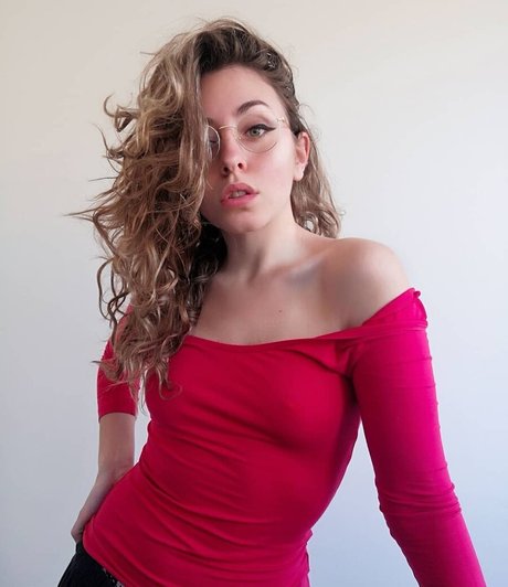 Miare s Project star du porno en haute qualité images