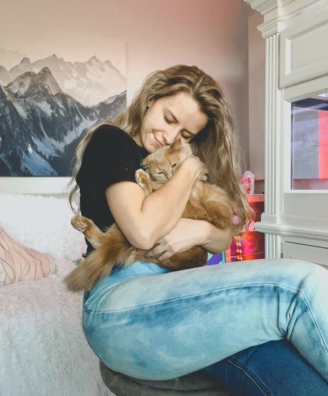 NoisyButters actrice parfaite photo