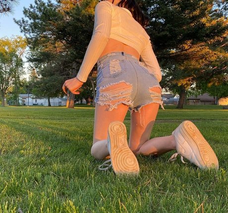 Rumi Mac haut de star du porno photo