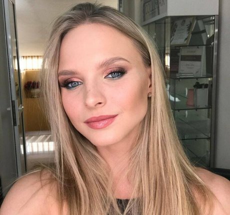 lexi sexy1 modèle érotique galerie