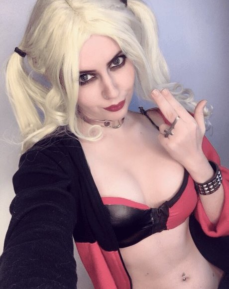 Magui Sunshine star du porno sexy galerie