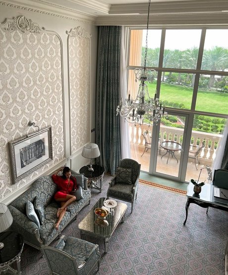 fans de grandes filles uniquement xxx nu image