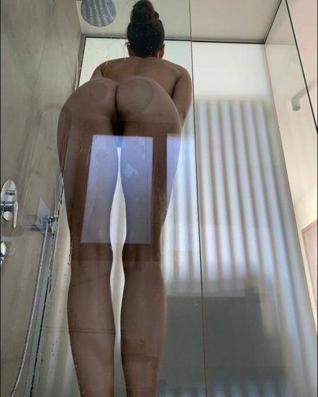 fans de grandes filles uniquement art de haute qualité images