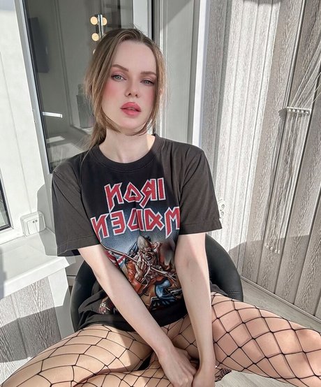 Tasya Mikhailova actrice érotique galeries