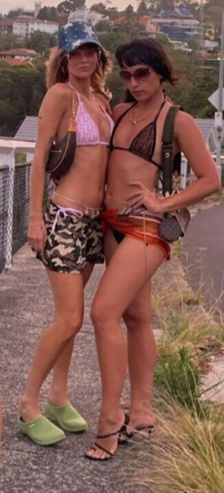 lesbiennes aux gros seins onlyfans les meilleurs nus photos