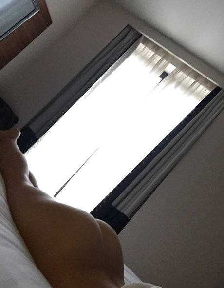 Samara Weaving modèle gratuit photos