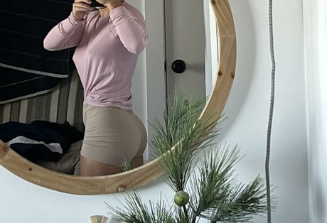 asiatique gratuit onlyfans gratuit sympa img