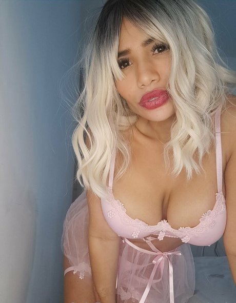 bikini ado onlyfans chaud nu archive