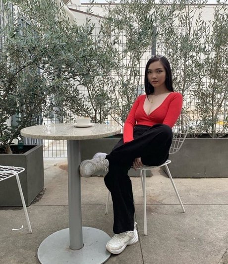 grosse bite baise onlyfans belle haute qualité archive