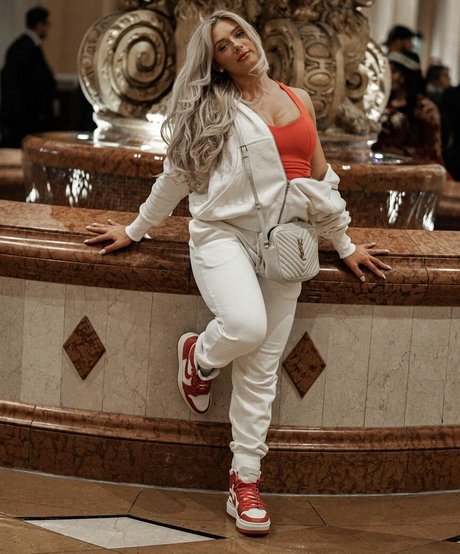 grosse bite baise onlyfans nu sexy photos