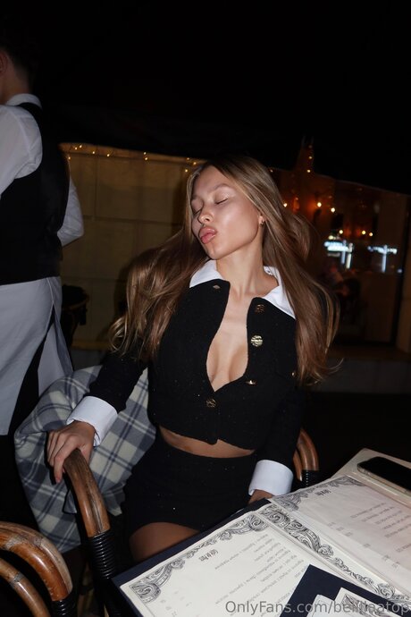 bellllaatop xxx star du porno img