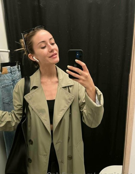 veryniceice étoile nue image