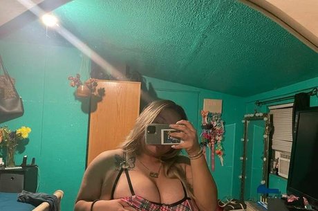 pom-pom girl asiatique onlyfans chaud exclusif galerie