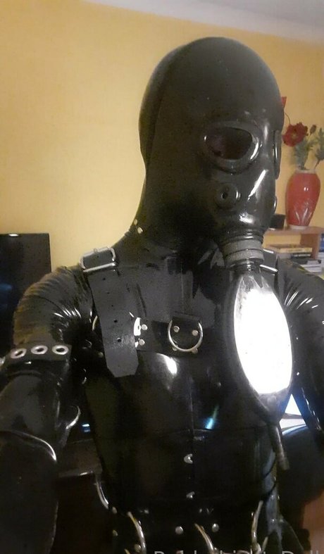 rubbobject doll actrice chaude des photos