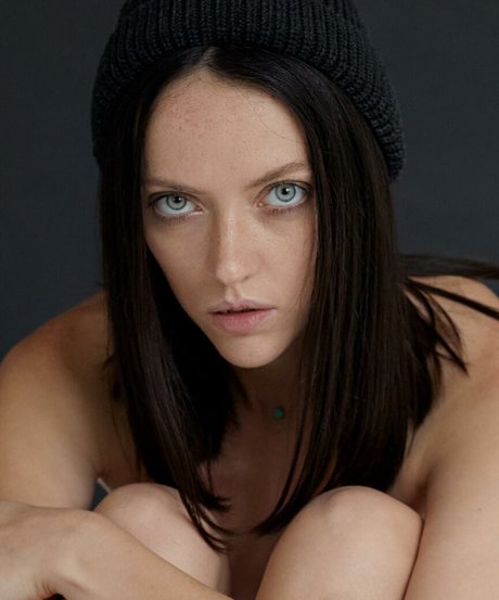 katya mozhina modèle sympa galerie