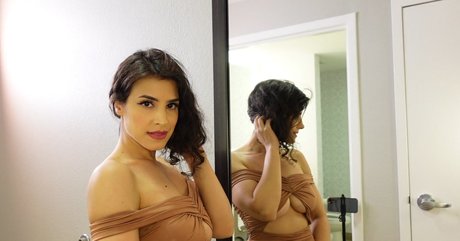 Irma La Dulce ASMR étoile chaude photo