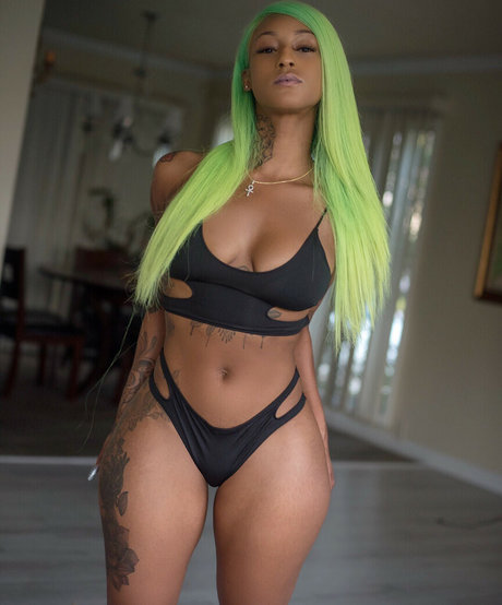 footjob pour ados uniquementfans beau xxx img