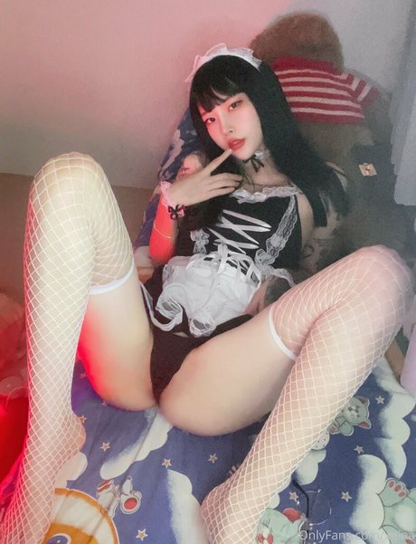 Xgina actrice chaude images