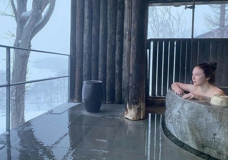 Molly Quinn modèle collection