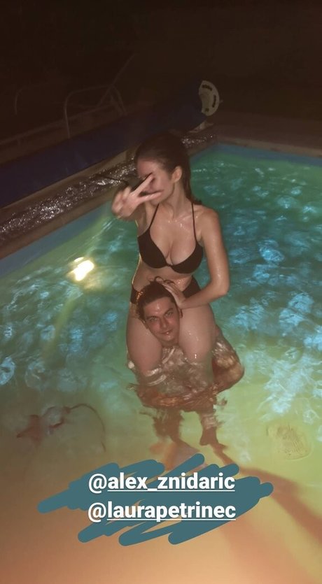 Laura Petrinec nus star du porno galeries