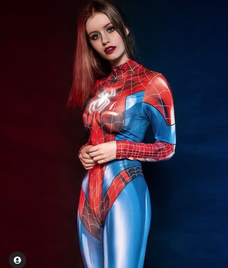 Laura Petrinec étoile xxx image