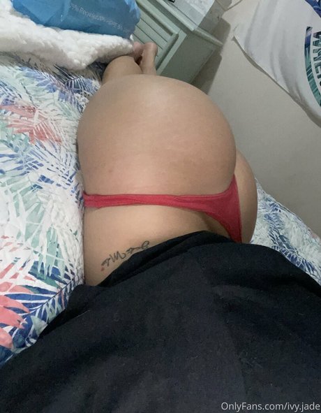 Ivy Jade jolie étoile galerie