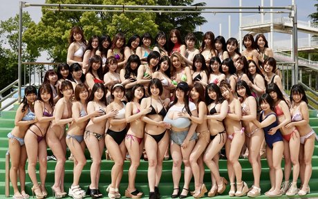 momomomose étoile érotique galerie