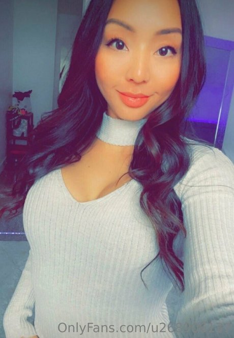 asianfreshman modèle porno photo