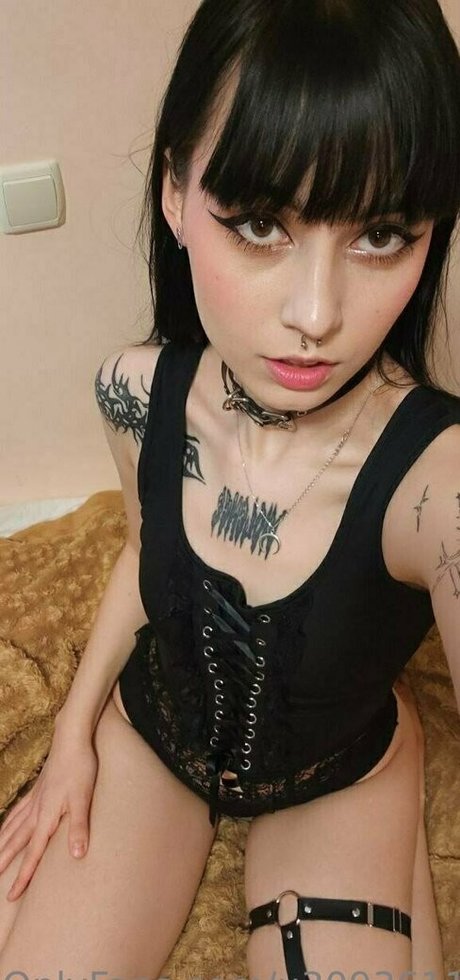 naomi bright modèle sexy collection