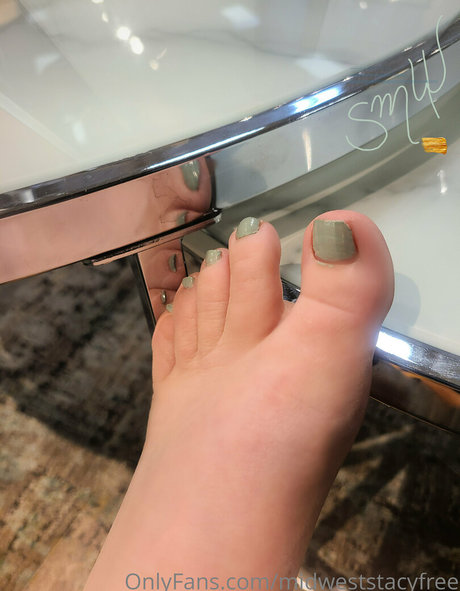 midweststacyfree actrice chaude img