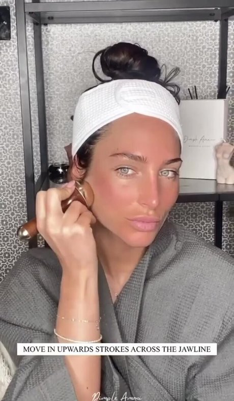 plage seins nus onlyfans xxx pornographique archive