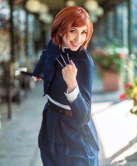 evvils modèle sexy photos