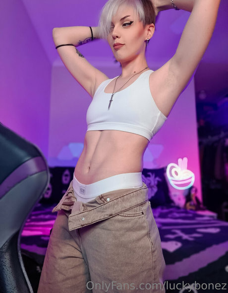 visage onlyfans assez nue des photos