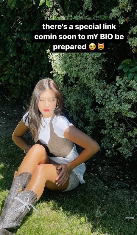 Madison Lewis beau modèle galeries