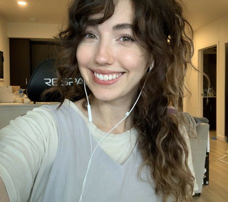 grands et plantureux onlyfans exclusif gratuit image