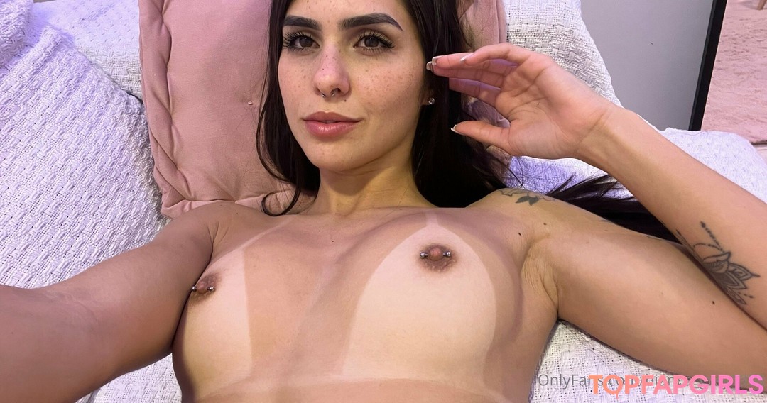 bbw gothique uniquementfans érotique en haute qualité img