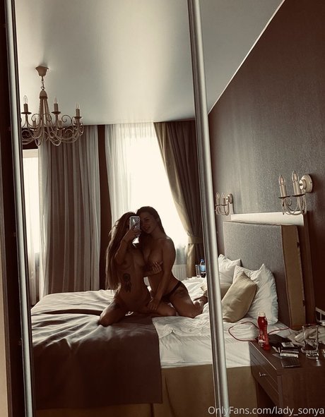 lady sonya star du porno chaude galerie