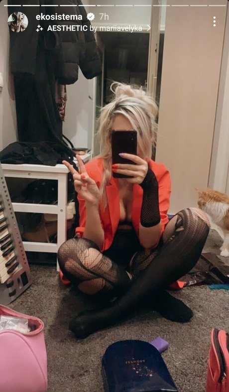 Ai Mori modèle hd galerie