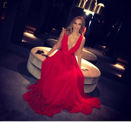 Jodie Comer étoile adulte archive