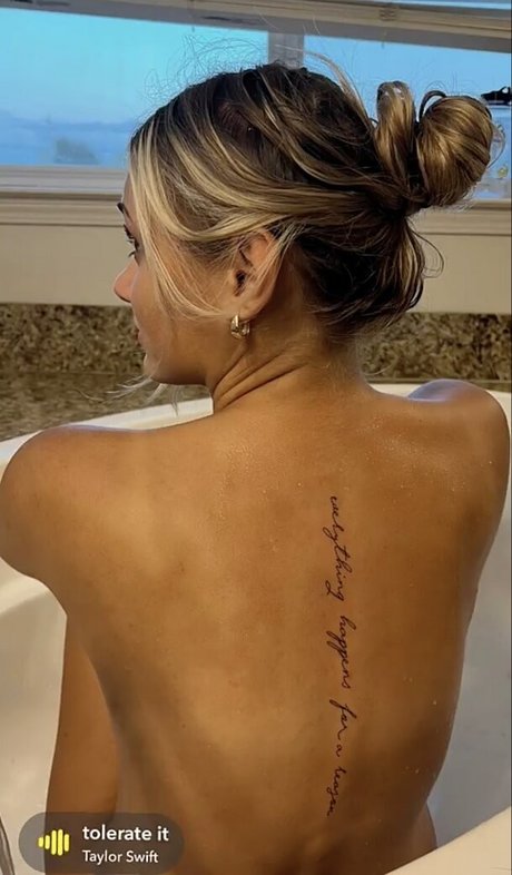 Ariana Lee Bonfiglio actrice nue galeries