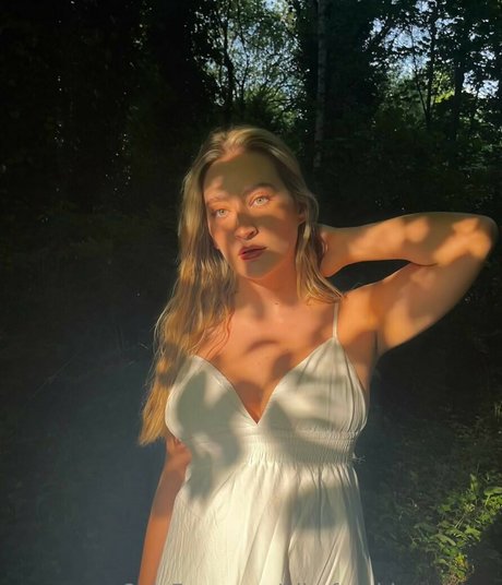 Blissful Whisper ASMR étoile archive