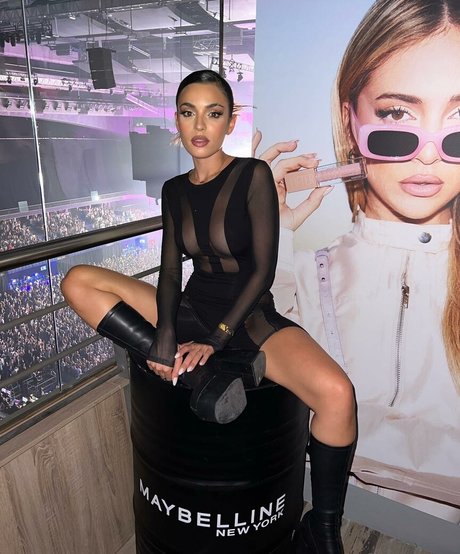 Anabel Hernandez star du porno hd img