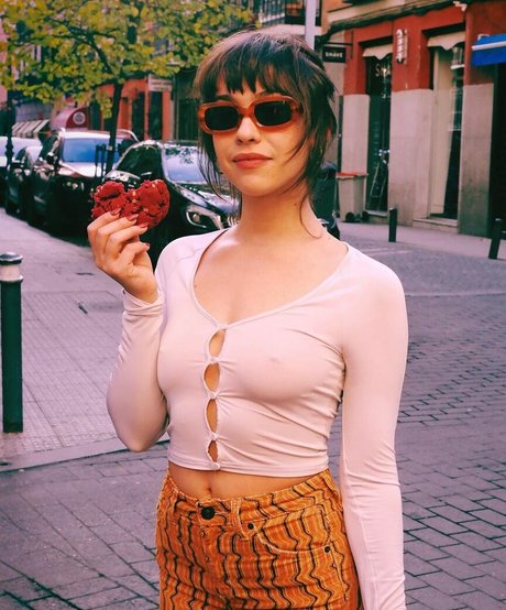 Greta Fernandez modèle parfait photos