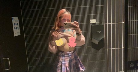 gangbang uniquement pour les fans assez hd images