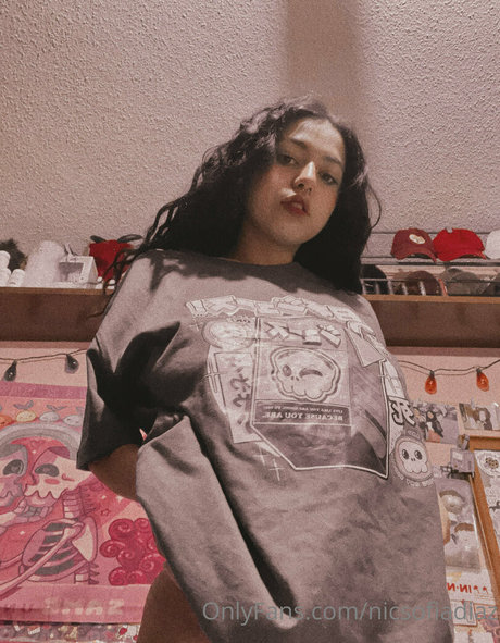 milf aux cheveux noirs onlyfans haut xxx galeries