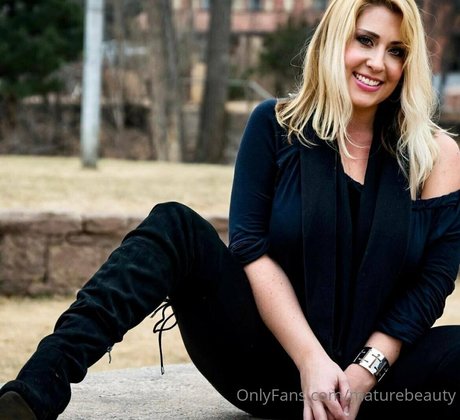 string gros cul onlyfans plutôt sexy galerie