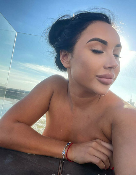 lola dazzle actrice exclusive galerie