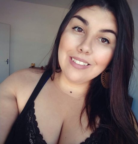 Bianca Novaes star érotique photos