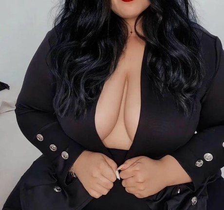 Bianca Novaes étoile magnifique image