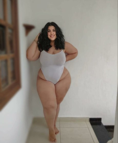 Bianca Novaes modèle joli image